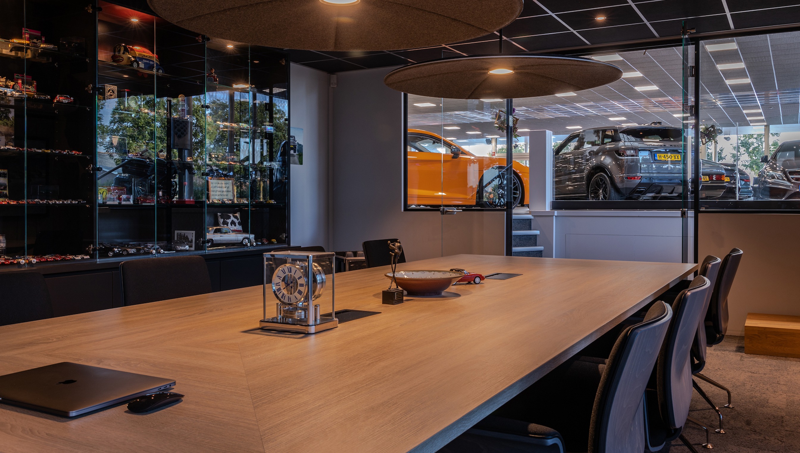 Common Image dinesten_images_1781244127.jpg Receptionist | Autobedrijf Hazet