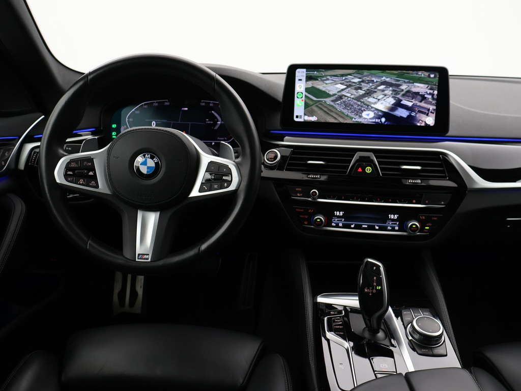 37841564-2.jpg