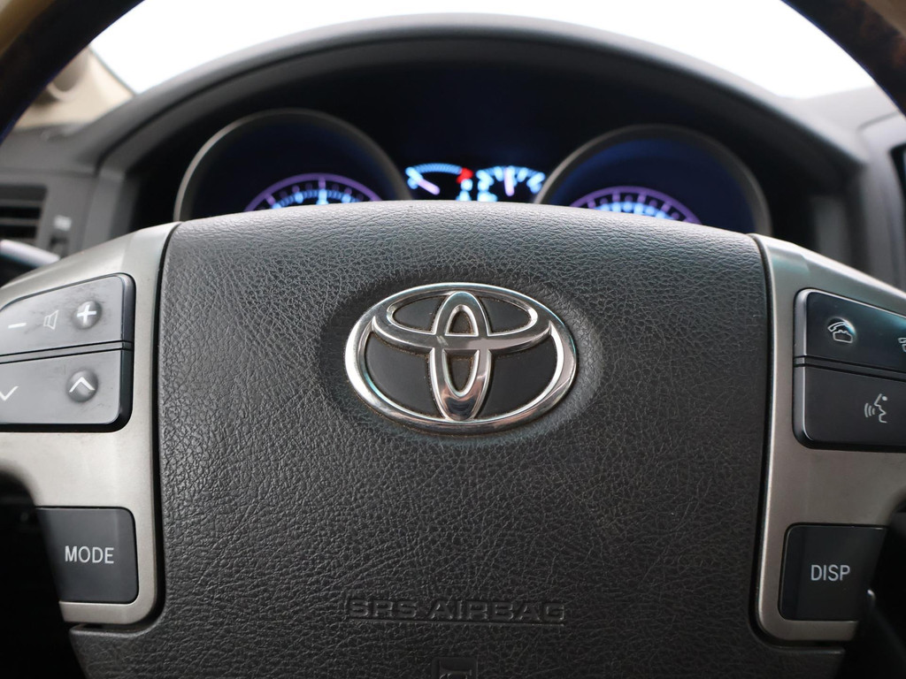 Toyota Land Cruiser V8 4.5 V8 D-4D 285 PK AUT.*MOTOR KAPOT/ENGINE BROKEN* 38533124-22.jpg | Autobedrijf Hazet