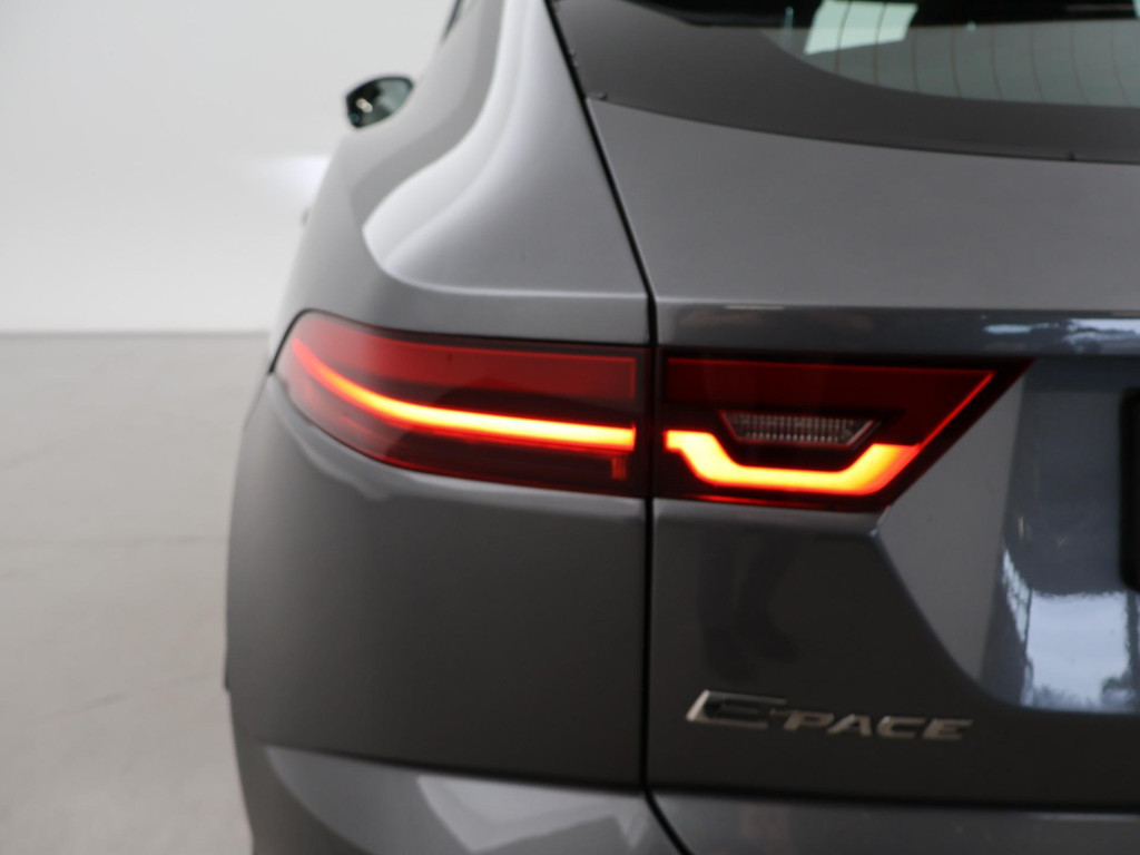 Jaguar E-Pace 2.0 TURBO P250 AWD R-DYNAMIC SE 40149028-23.jpg | Autobedrijf Hazet