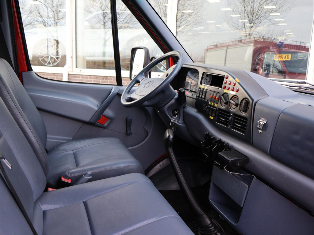 Jeep Grand Cherokee 3.6 V6 OVERLAND GRIJS KENTEKEN + PANORAMA | LEDER 49254219-5.jpg | Autobedrijf Hazet
