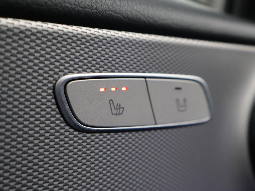 Mercedes-Benz E-Klasse 200 AVANTGARDE SEDAN + DIGITALE COCKPIT WIDESCREEN 43319114-16.jpg | Autobedrijf Hazet