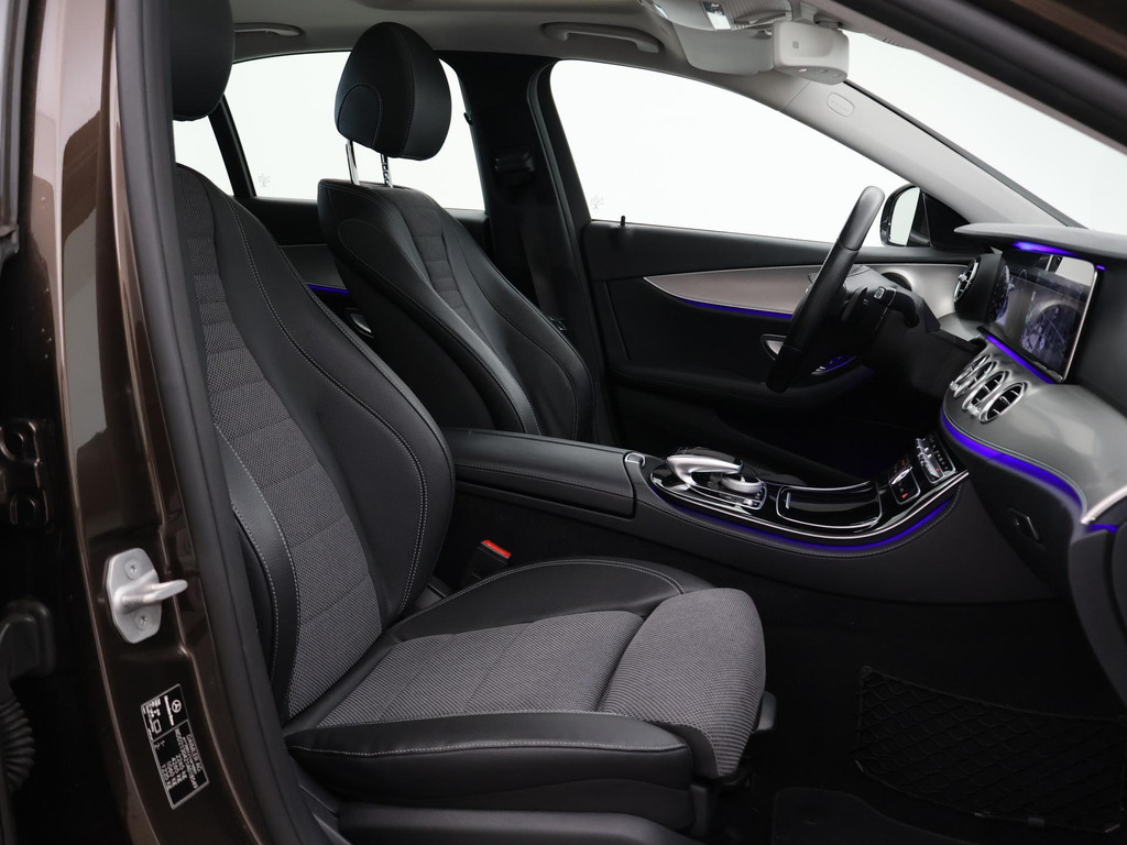 Mercedes-Benz E-Klasse 200 AVANTGARDE SEDAN + DIGITALE COCKPIT WIDESCREEN 43319114-17.jpg | Autobedrijf Hazet
