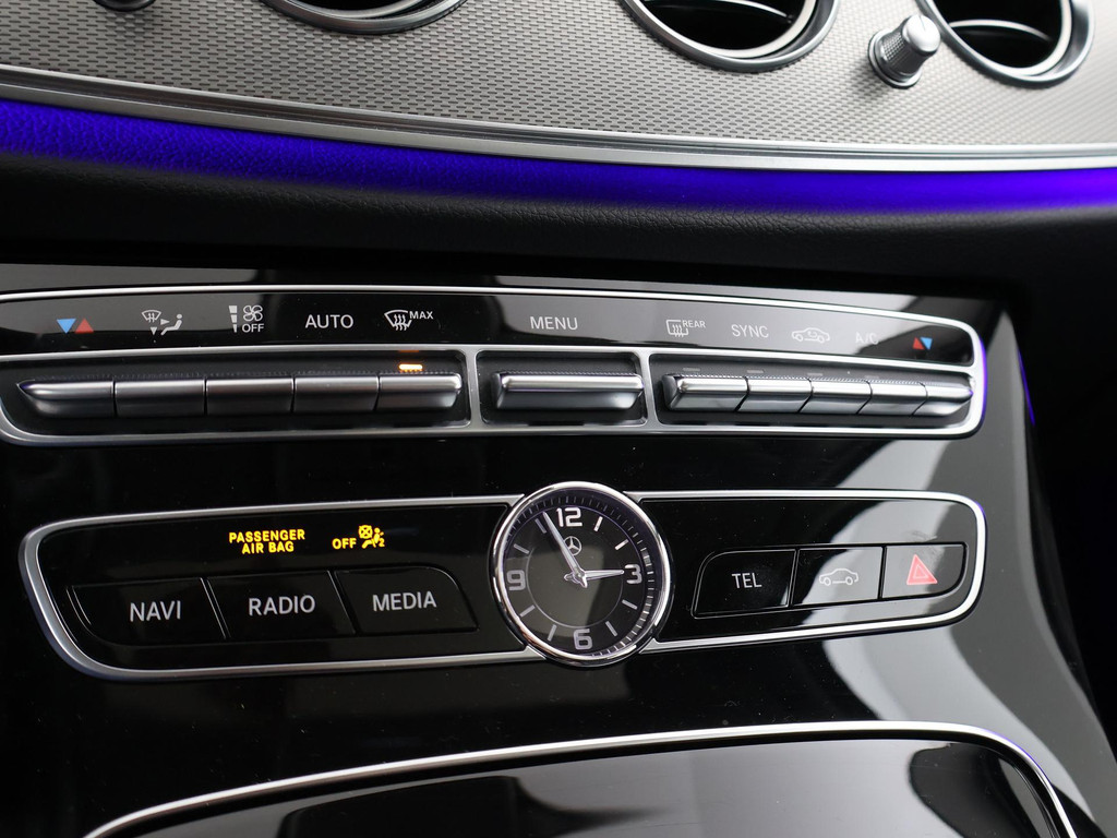 Mercedes-Benz E-Klasse 200 AVANTGARDE SEDAN + DIGITALE COCKPIT WIDESCREEN 43319114-42.jpg | Autobedrijf Hazet
