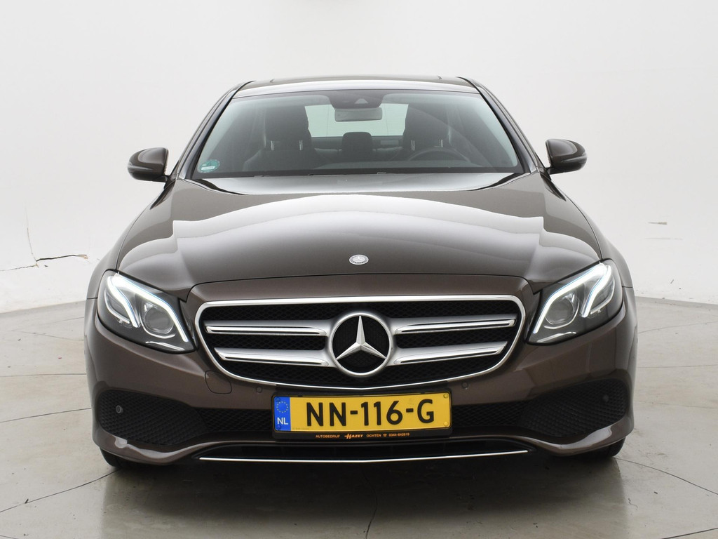 Mercedes-Benz E-Klasse 200 AVANTGARDE SEDAN + DIGITALE COCKPIT WIDESCREEN 43319114-6.jpg | Autobedrijf Hazet