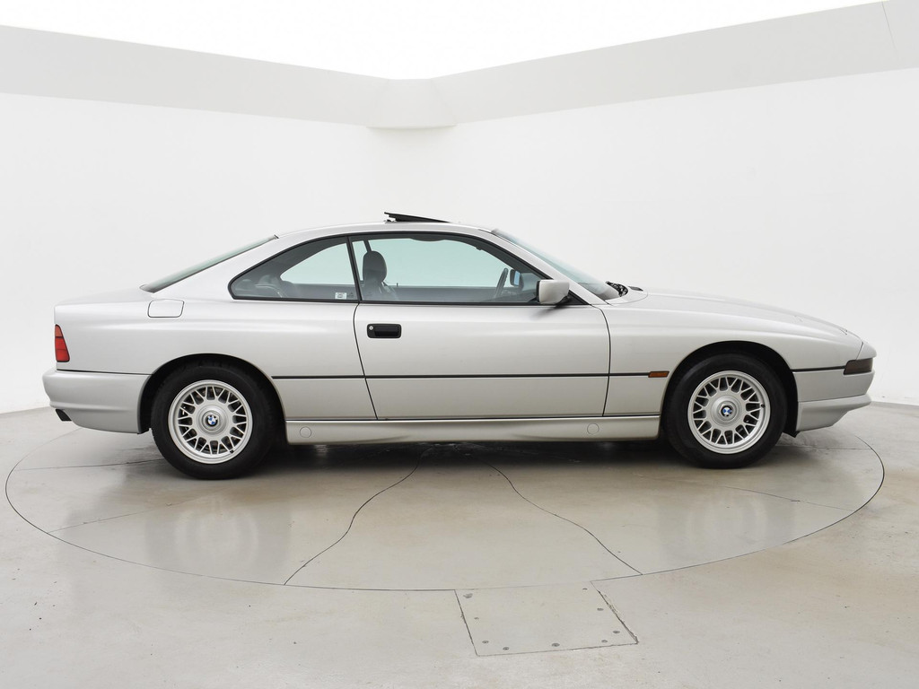 BMW 8 Series
