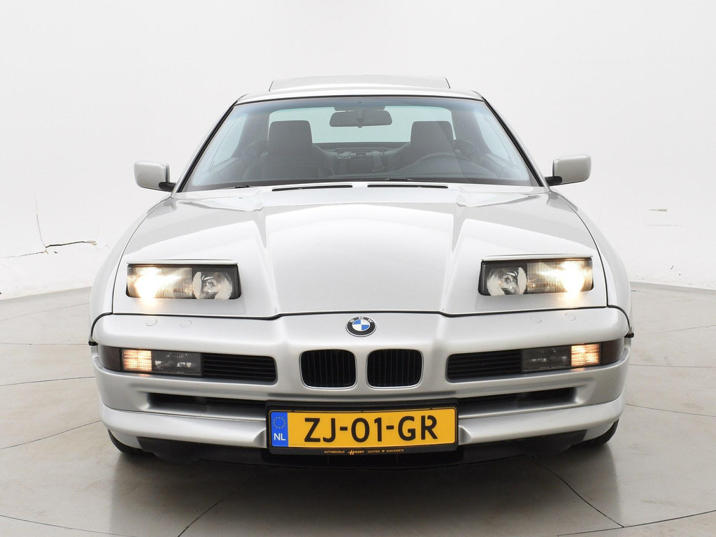 BMW 8 Series