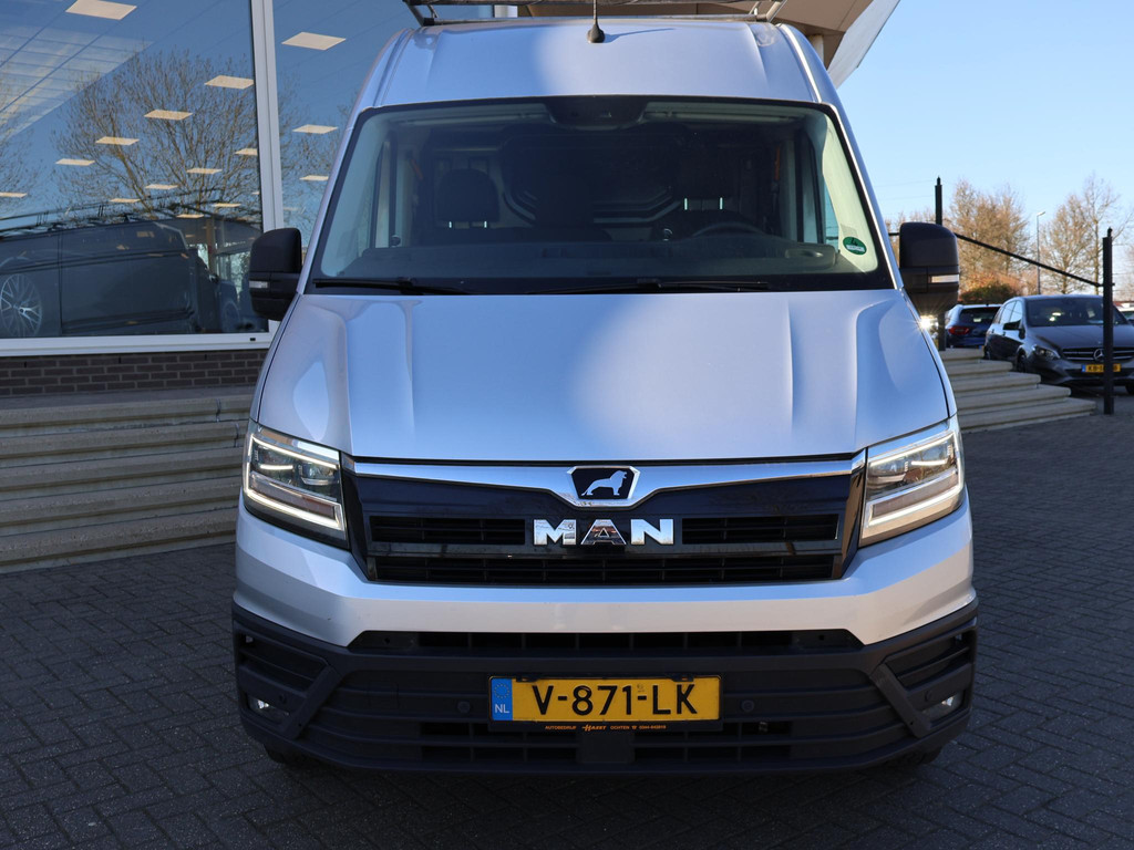 MAN TGE 35 2.0 180 PK AUT. L3H3 + 3000 KG TREKHAAK 43580105-4.jpg | Autobedrijf Hazet