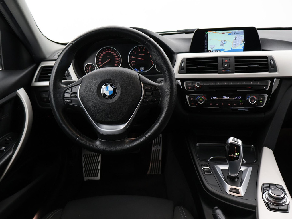 Mazda 3 2.0 e-SkyActiv-X M HYBRID 186 PK LUXURY + CARPLAY 55760132-5.jpg | Autobedrijf Hazet