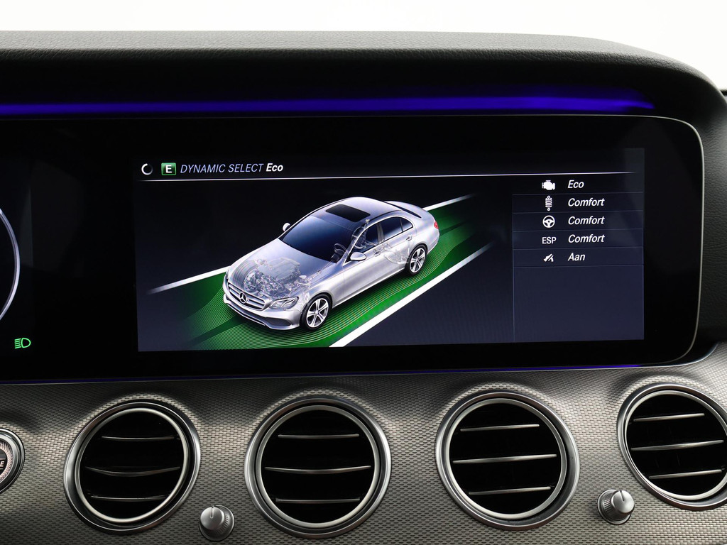 Mercedes-Benz E-Klasse 350e PLUG-IN HYBRID + HEAD-UP | DISTRONIC+ | 45614932-32.jpg | Autobedrijf Hazet