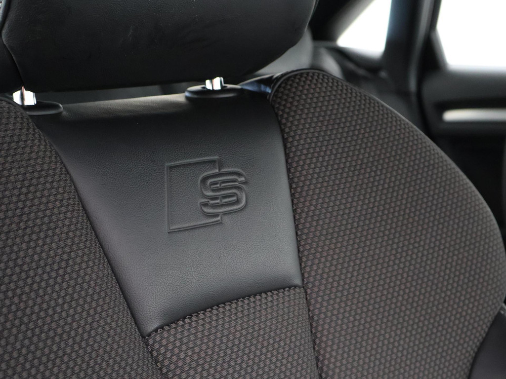 Audi A3 Limousine 1.5 TFSI 150PK S-TRONIC S-LINE INTERIEUR+EXTERIEUR 46458316-13.jpg | Autobedrijf Hazet