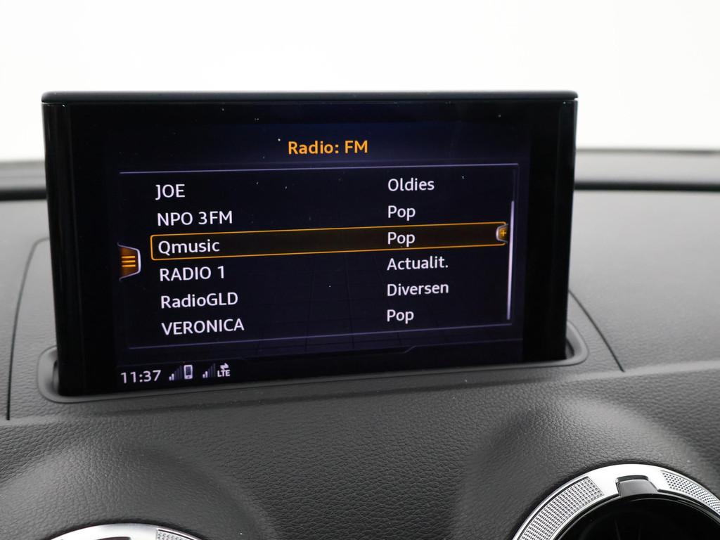 Audi A3 Limousine 1.5 TFSI 150PK S-TRONIC S-LINE INTERIEUR+EXTERIEUR 46458316-28.jpg | Autobedrijf Hazet
