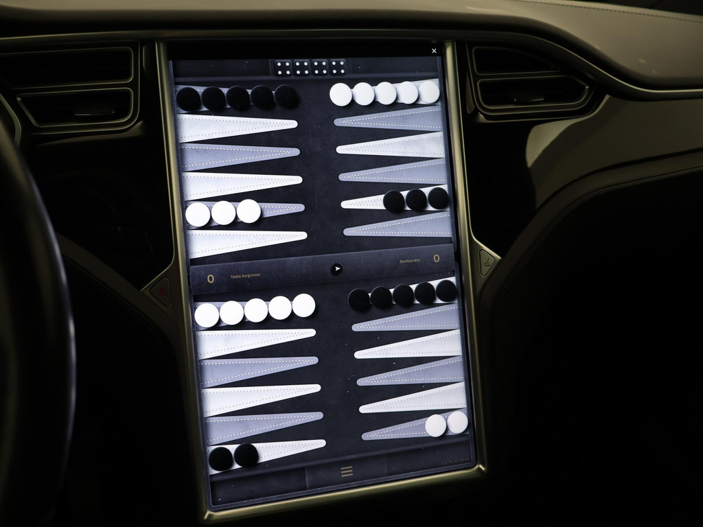 Tesla Model X 75D + TREKHAAK 2250 KG | LEDER | PANORAMA 47124540-52.jpg | Autobedrijf Hazet
