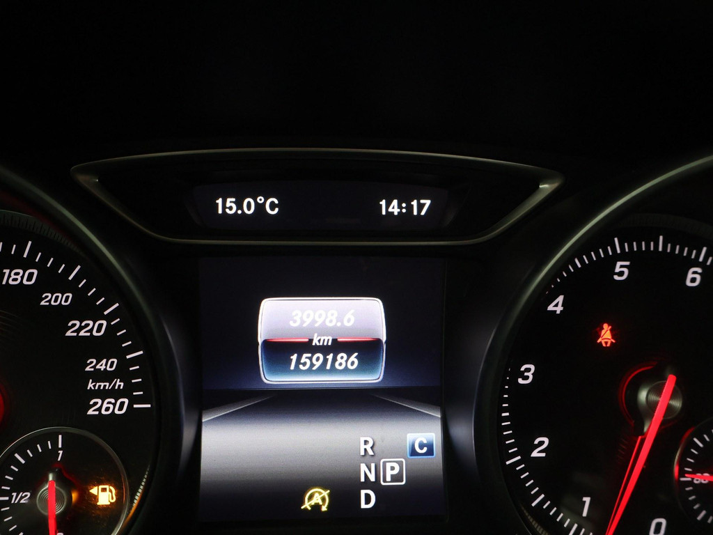 Mercedes-Benz CLA Shooting Brake 180 AMG NIGHT + PANORAMA SCHUIFDAK 47926483-38.jpg | Autobedrijf Hazet