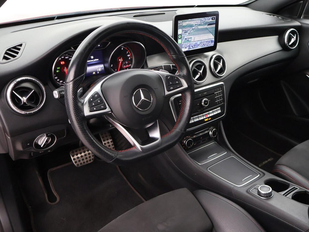 Mercedes-Benz CLA Shooting Brake 180 AMG NIGHT + PANORAMA SCHUIFDAK 47926483-43.jpg | Autobedrijf Hazet