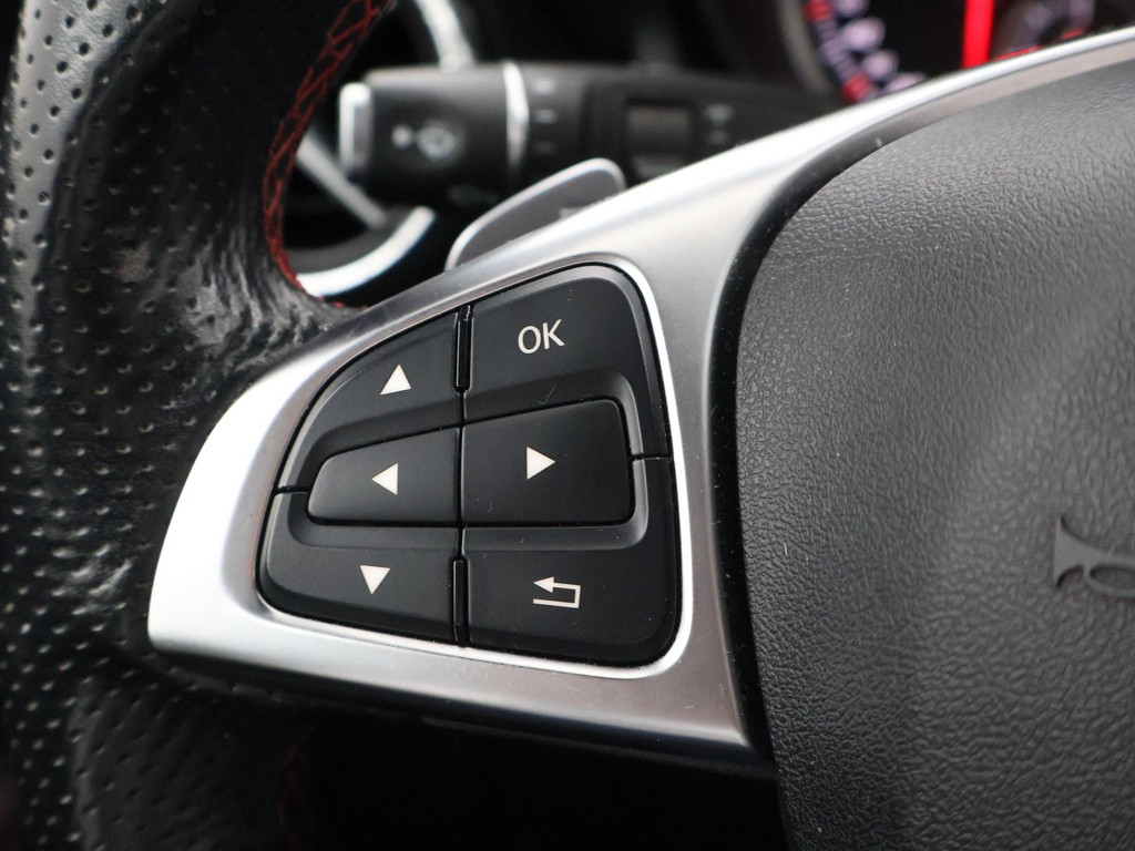Mercedes-Benz CLA Shooting Brake 180 AMG NIGHT + PANORAMA SCHUIFDAK 47926483-44.jpg | Autobedrijf Hazet