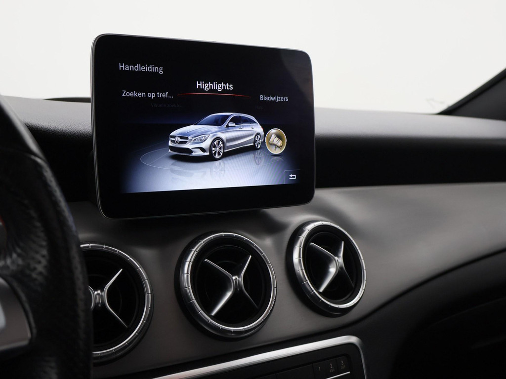Mercedes-Benz CLA Shooting Brake 180 AMG NIGHT + PANORAMA SCHUIFDAK 47926483-50.jpg | Autobedrijf Hazet