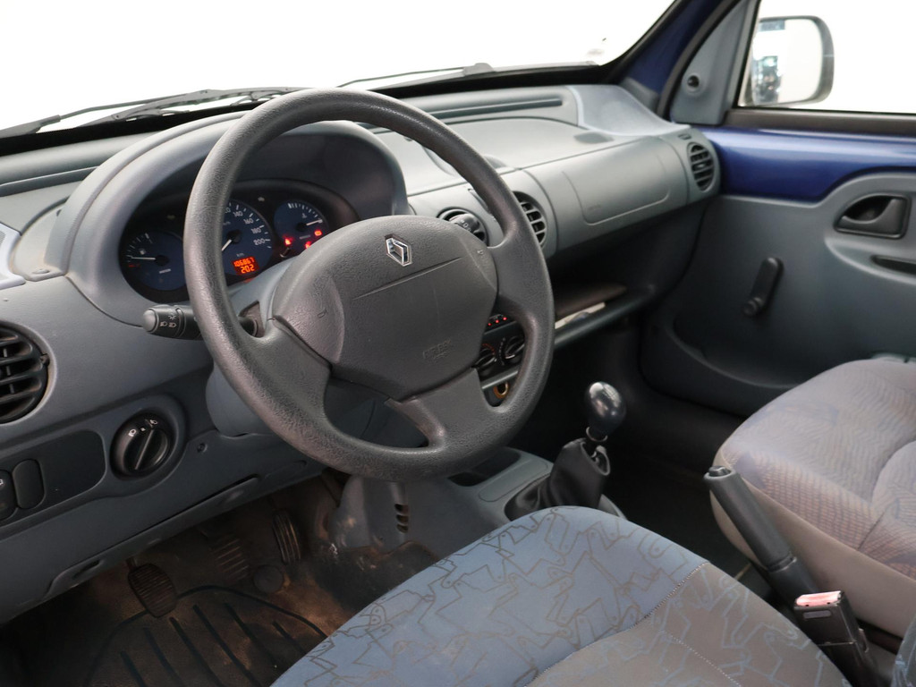 48659606-16.jpg