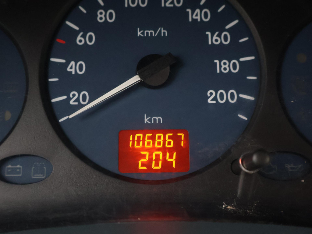 48659606-22.jpg