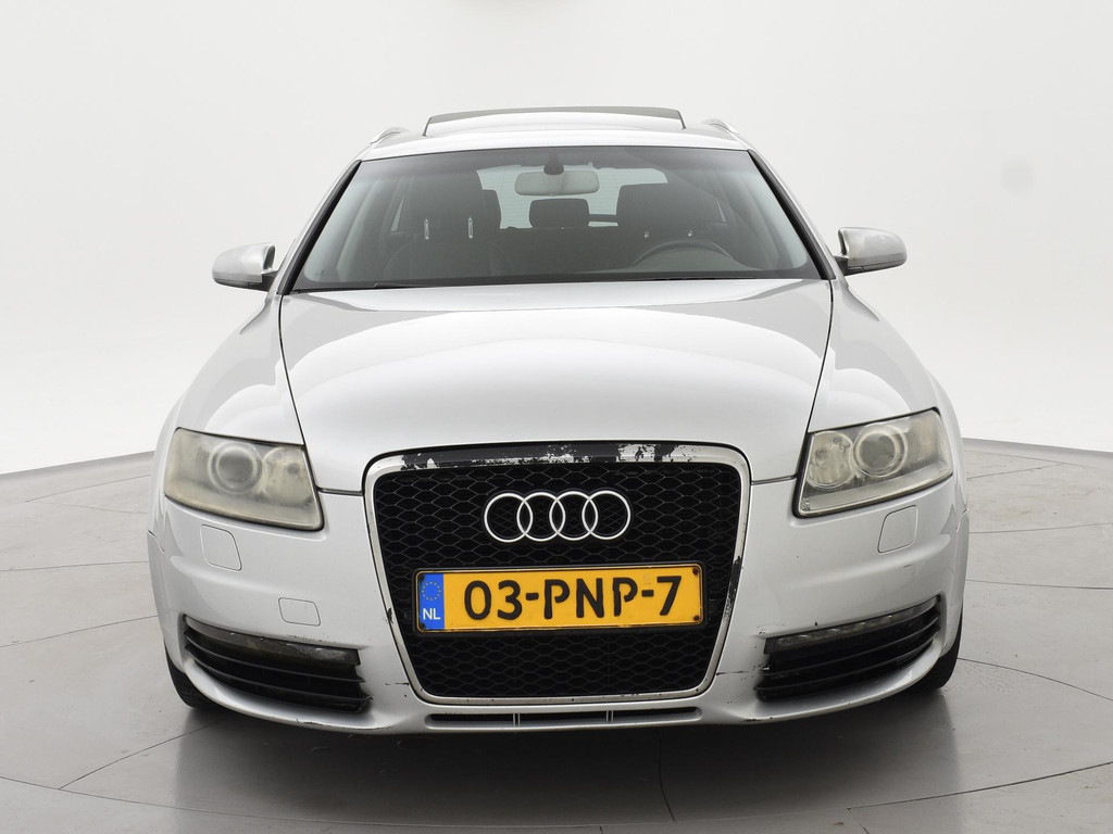 48678078-7.jpg