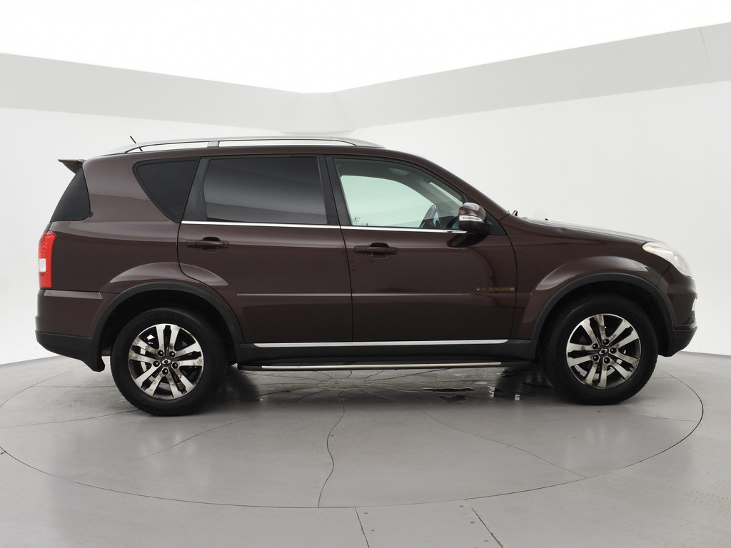 SsangYong Rexton RX 200 e-XDI 155 PK 4WD AUT. + TREKHAAK 48810184-10.jpg | Autobedrijf Hazet
