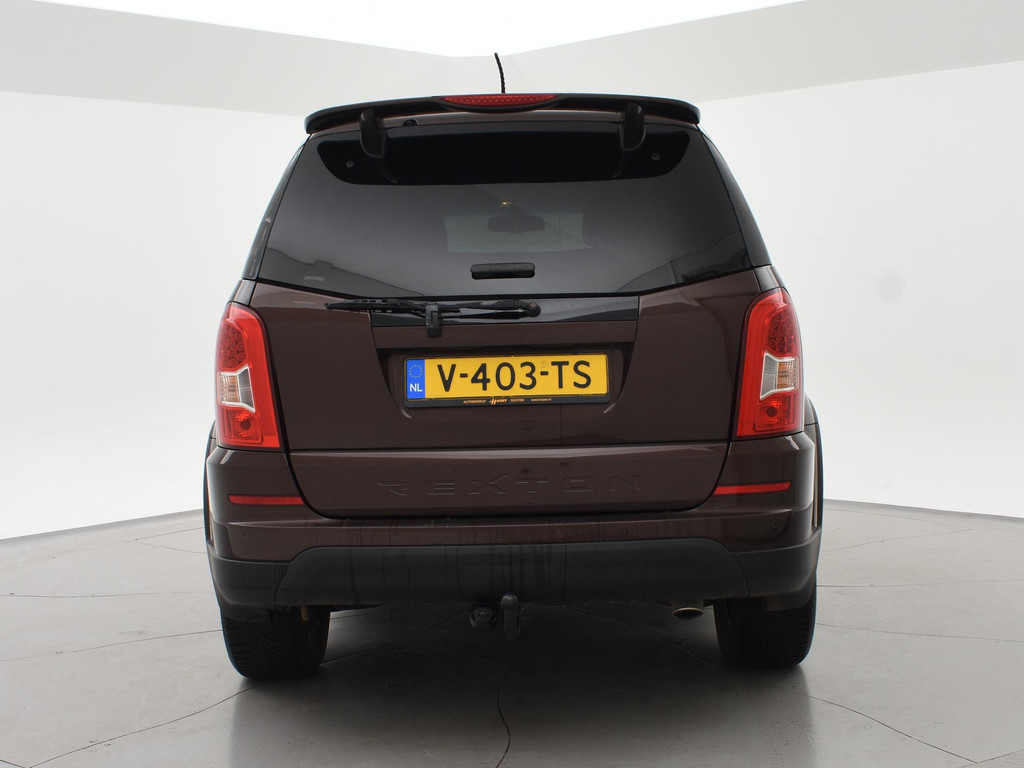 SsangYong Rexton RX 200 e-XDI 155 PK 4WD AUT. + TREKHAAK 48810184-6.jpg | Autobedrijf Hazet
