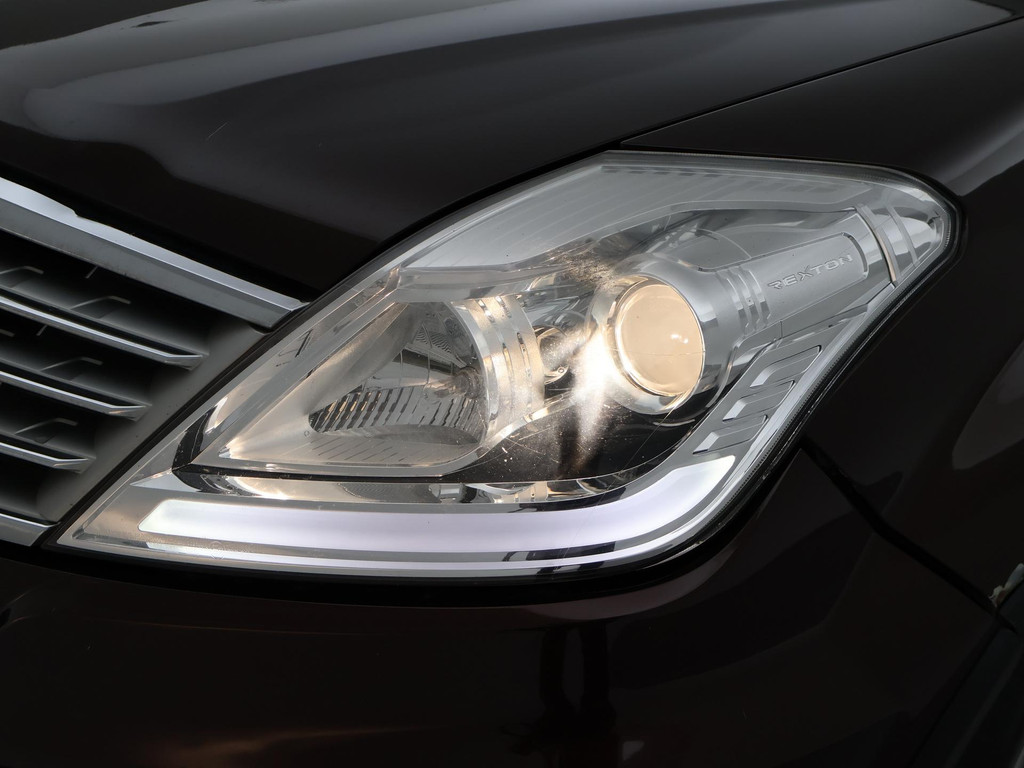SsangYong Rexton RX 200 e-XDI 155 PK 4WD AUT. + TREKHAAK 48810184-9.jpg | Autobedrijf Hazet