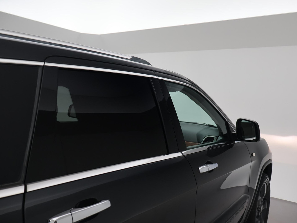 Jeep Grand Cherokee 3.6 V6 OVERLAND GRIJS KENTEKEN + PANORAMA | LEDER 49254219-16.jpg | Autobedrijf Hazet