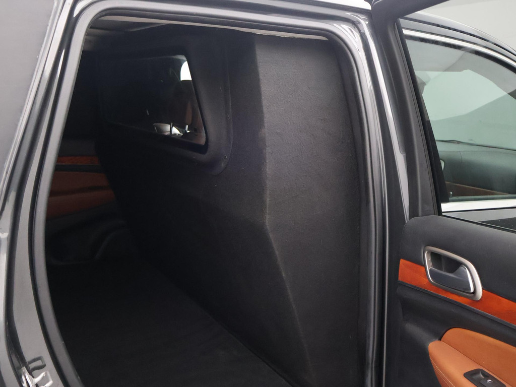 Jeep Grand Cherokee 3.6 V6 OVERLAND GRIJS KENTEKEN + PANORAMA | LEDER 49254219-48.jpg | Autobedrijf Hazet