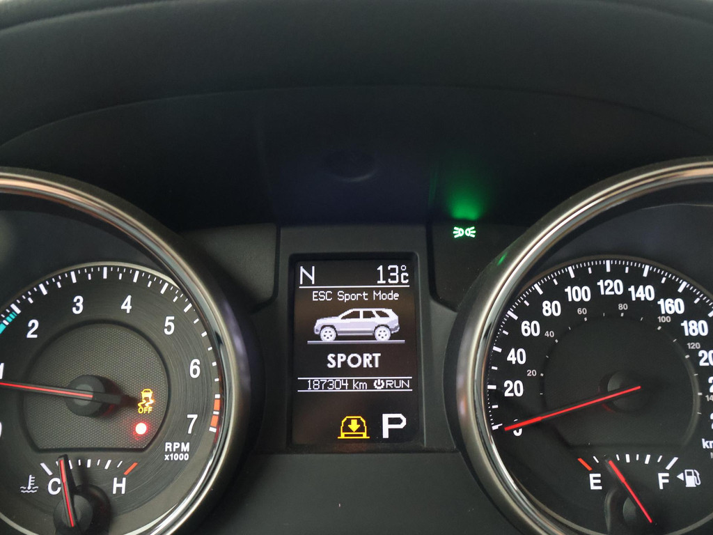 Jeep Grand Cherokee 3.6 V6 OVERLAND GRIJS KENTEKEN + PANORAMA | LEDER 49254219-49.jpg | Autobedrijf Hazet