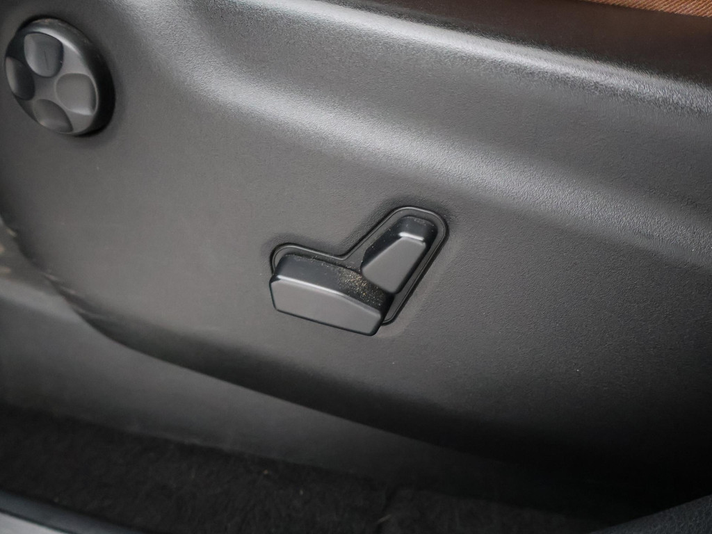 Jeep Grand Cherokee 3.6 V6 OVERLAND GRIJS KENTEKEN + PANORAMA | LEDER 49254219-65.jpg | Autobedrijf Hazet