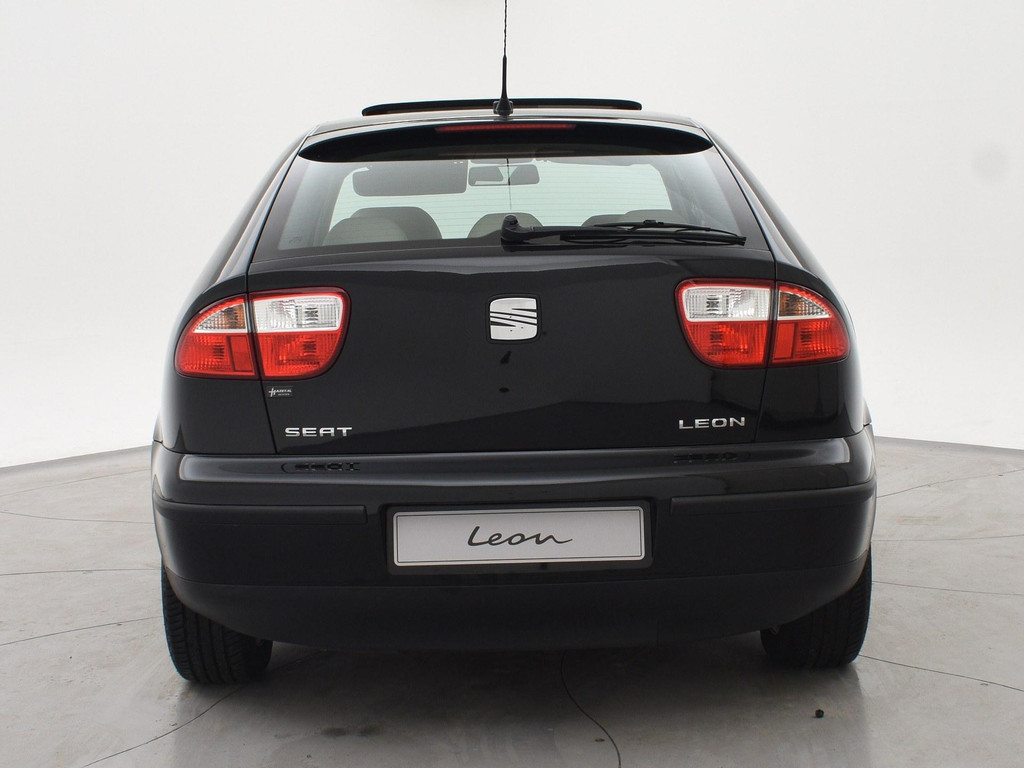 SEAT León
