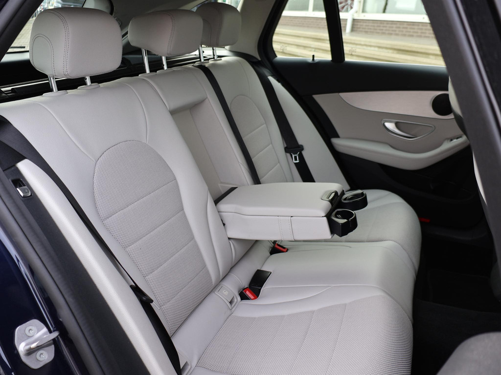 Mercedes-Benz C-Klasse Estate 180 AUT. *85.348 km* + TREKHAAK | CAMERA | LED 51228691-8.jpg | Autobedrijf Hazet