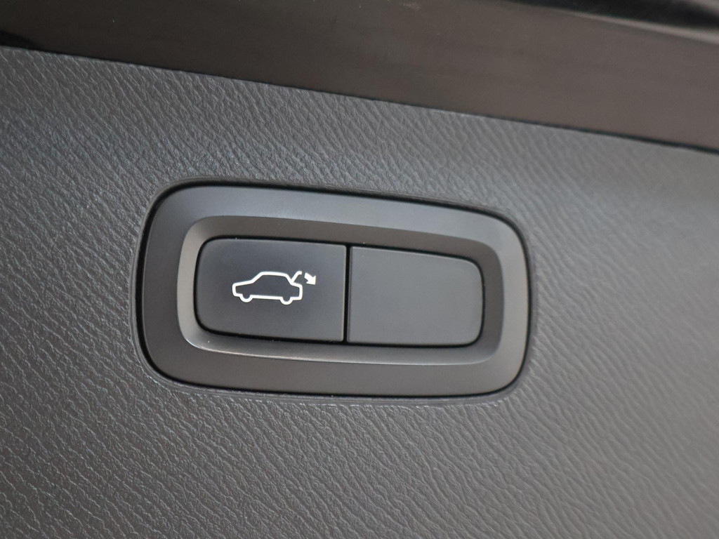 Volvo XC90 2.0 D4 190 PK GRIJS KENTEKEN EURO 6 DIESEL 51405401-15.jpg | Autobedrijf Hazet