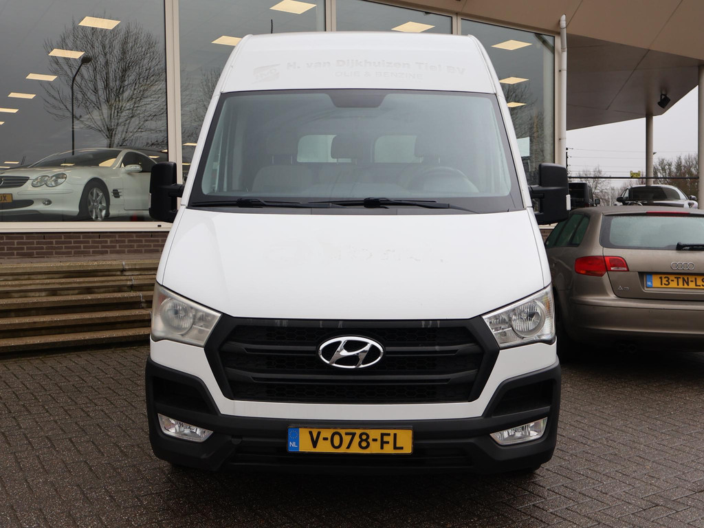 Hyundai H350 2.5 150 PK 3-ZITS + TREKHAAK 3000KG 51537165-4.jpg | Autobedrijf Hazet
