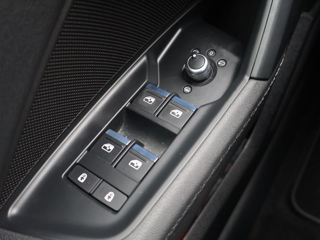 Audi A3 Limousine 35 TFSI 150 PK S-LINE EDITION + VIRTUAL COCKPIT | 51624459-55.jpg | Autobedrijf Hazet