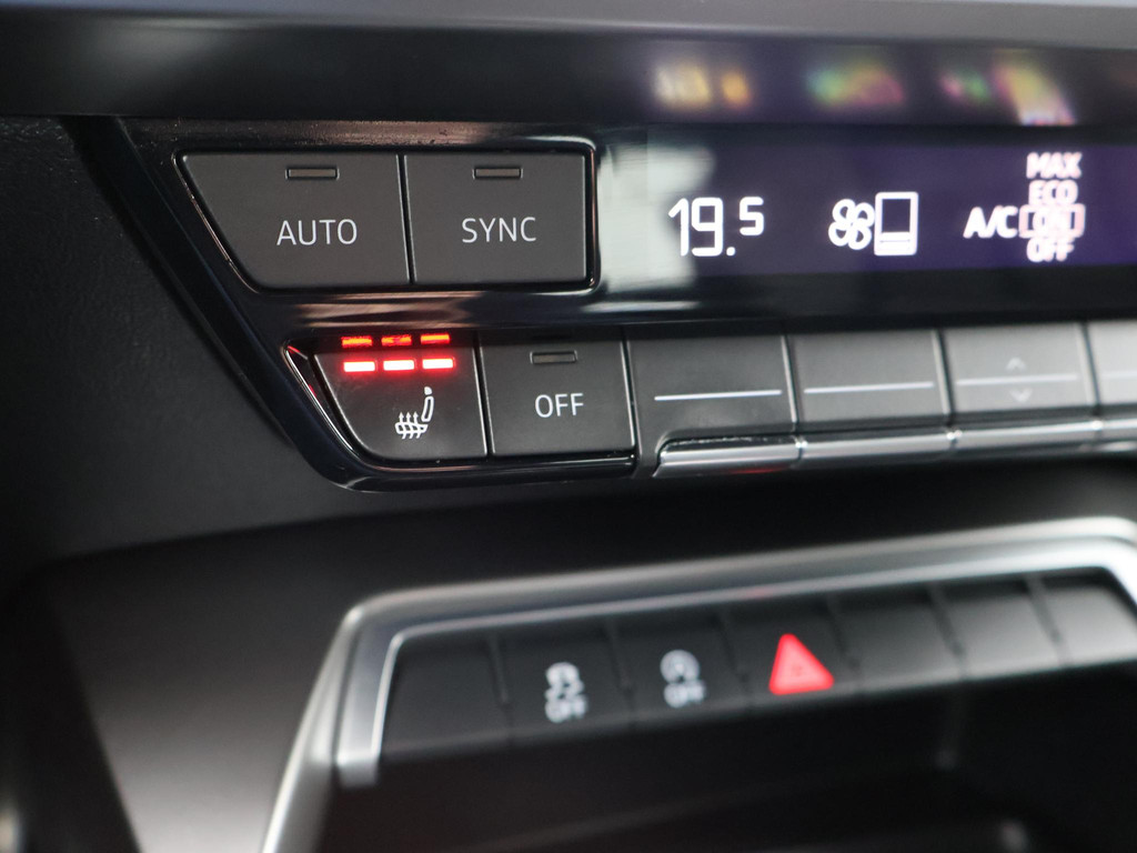 Audi A3 Limousine 35 TFSI 150 PK S-LINE EDITION + VIRTUAL COCKPIT | 51624459-61.jpg | Autobedrijf Hazet