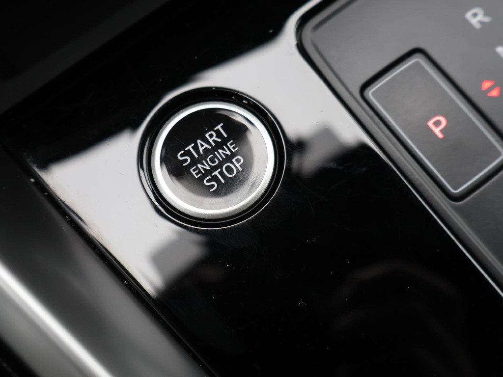 Audi A3 Limousine 35 TFSI 150 PK S-LINE EDITION + VIRTUAL COCKPIT | 51624459-65.jpg | Autobedrijf Hazet