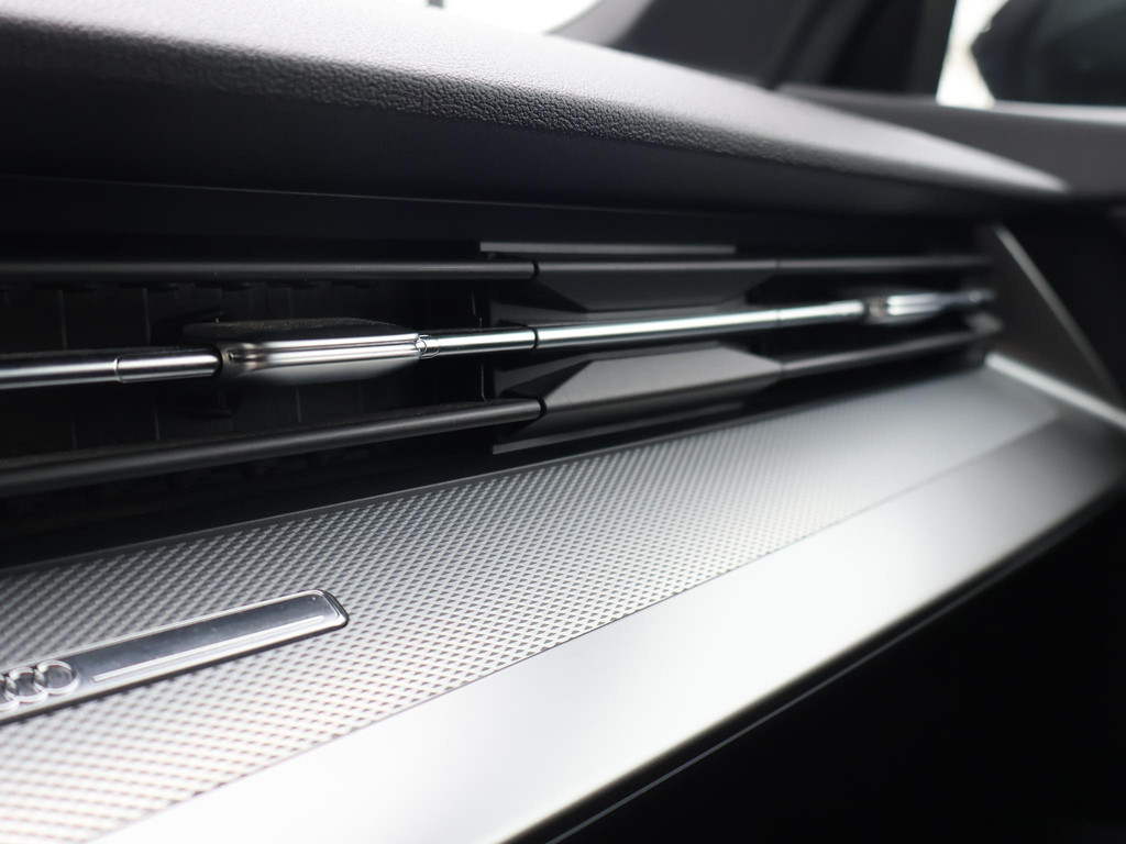 Audi A3 Limousine 35 TFSI 150 PK S-LINE EDITION + VIRTUAL COCKPIT | 51624459-69.jpg | Autobedrijf Hazet