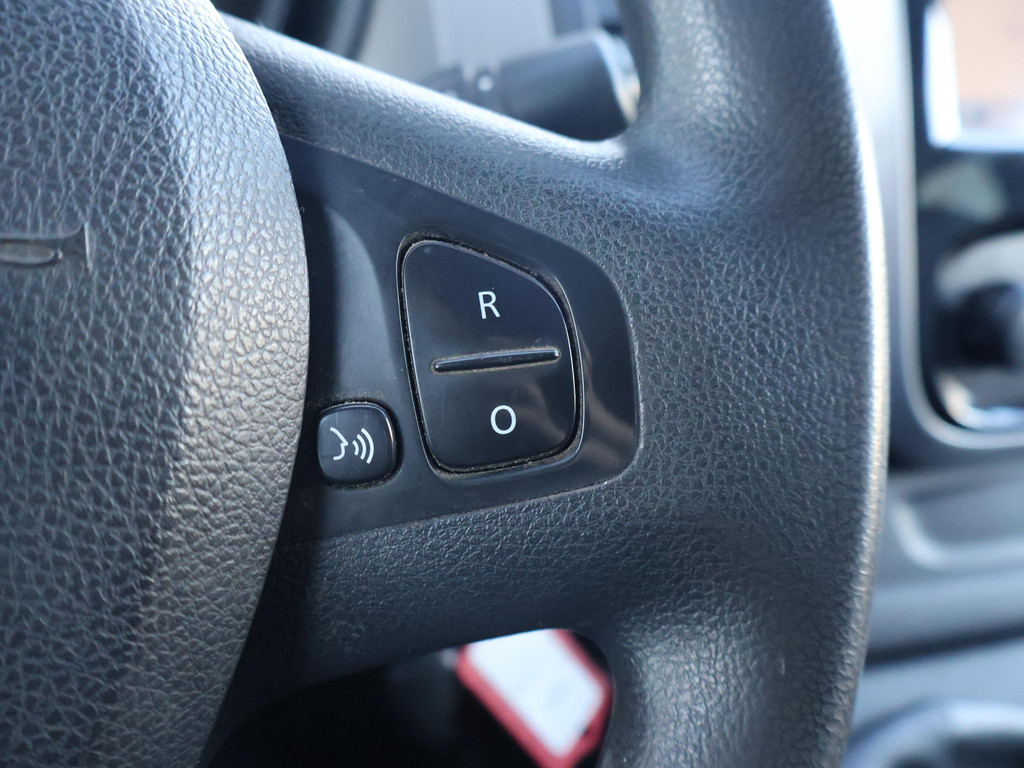 Renault Trafic 1.6 dCi T29 L2H1 DUBBEL CABINE + TREKHAAK 2000 KG 51687986-17.jpg | Autobedrijf Hazet