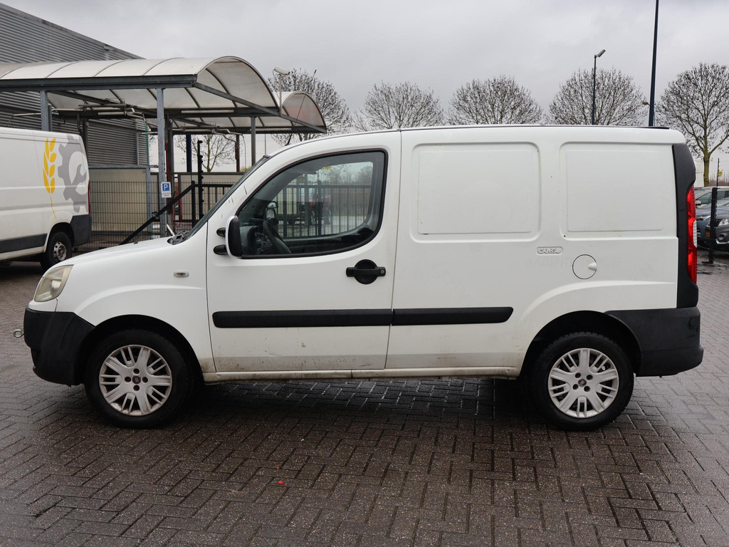 Fiat Doblò 1.3 MULTIJET SX *MOTOR DEFECT* 52066925-6.jpg | Autobedrijf Hazet