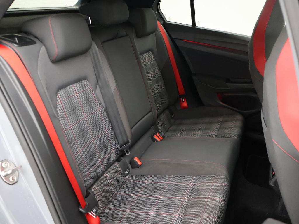Volkswagen Golf 2.0 TSI GTI 245 PK + PANORAMA | MOONSTONE GREY 52154578-11.jpg | Autobedrijf Hazet