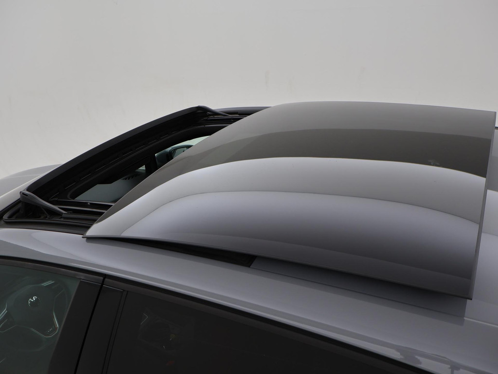 Volkswagen Golf 2.0 TSI GTI 245 PK + PANORAMA | MOONSTONE GREY 52154578-5.jpg | Autobedrijf Hazet