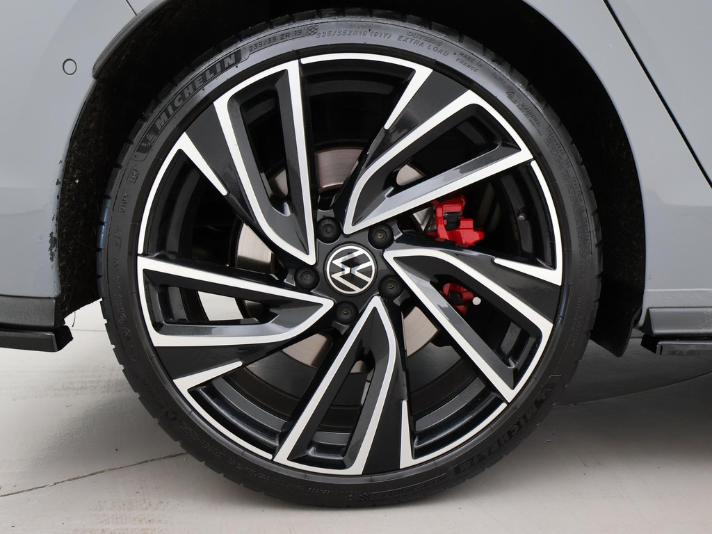 Volkswagen Golf 2.0 TSI GTI 245 PK + PANORAMA | MOONSTONE GREY 52154578-8.jpg | Autobedrijf Hazet
