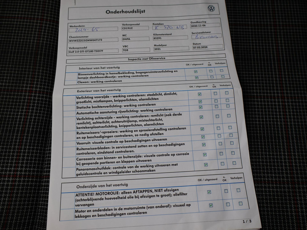 Volkswagen Golf 2.0 TSI GTI 245 PK + PANORAMA | MOONSTONE GREY 52154578-83.jpg | Autobedrijf Hazet