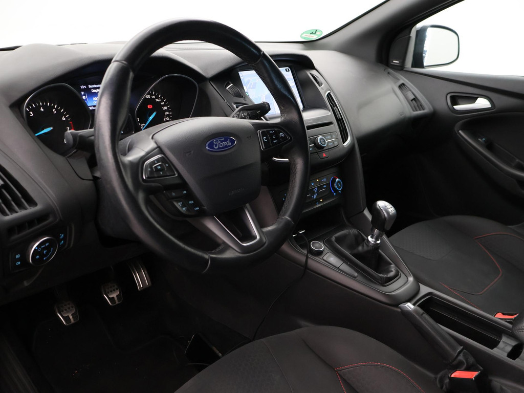 Ford FOCUS Wagon 1.5 ECOBOOST 182 PK ST-LINE + SONY AUDIO 52670866-24.jpg | Autobedrijf Hazet