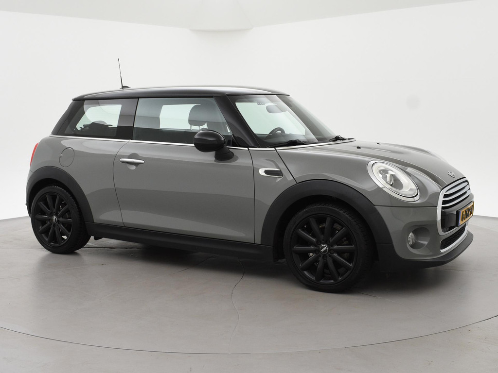 MINI 3-deurs 1.5 COOPER PEPPER *MOONWALK GREY* + STOELVERW. | 52964487-26.jpg | Autobedrijf Hazet