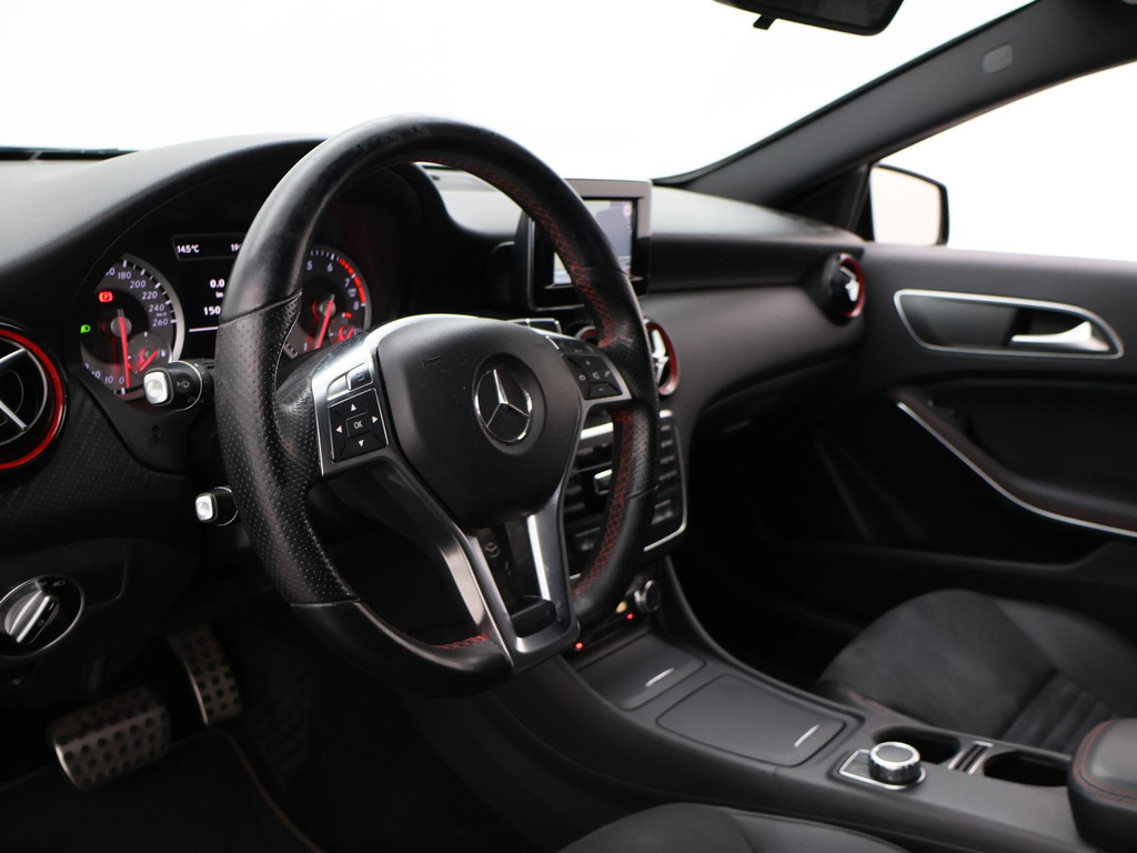 Mercedes-Benz A-Klasse 250 SPORT 211 PK AUT. AMG + CAMERA 53436452-3.jpg | Autobedrijf Hazet