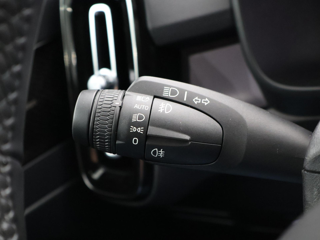 Volvo C40 RECHARGE ULTIMATE 69 kWh + 20 INCH | PANORAMA 53726526-62.jpg | Autobedrijf Hazet