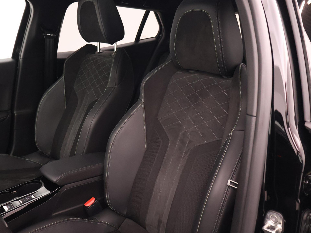 Peugeot e-2008 EV GT 50 kWh 3-FASE + ADAPTIVE CRUISE | PANORAMA 54124293-20.jpg | Autobedrijf Hazet